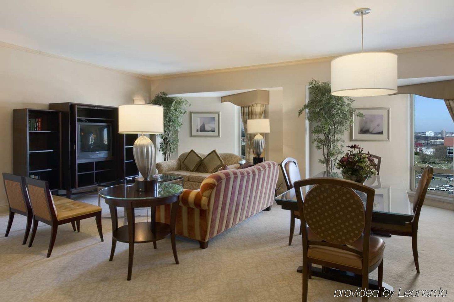 Hilton Newark Airport