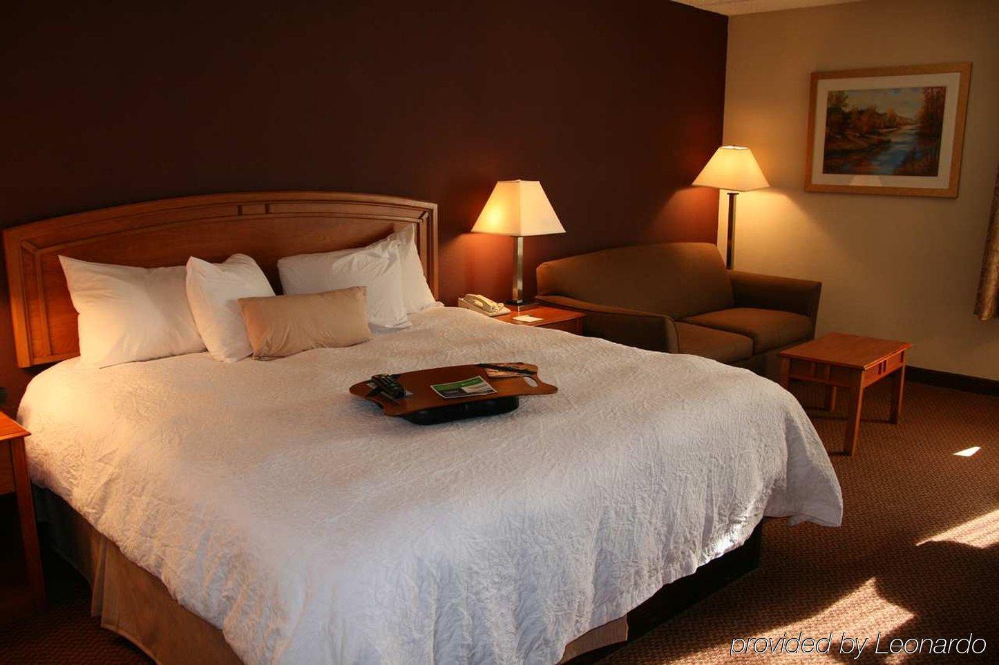 Hotel Hilton Newark Airport 3*